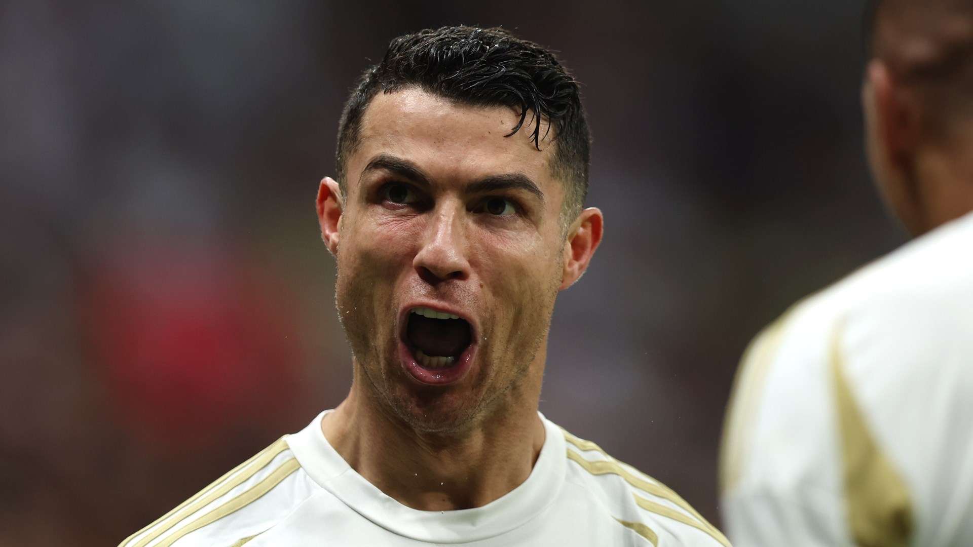 差两篮板就 差两篮板就